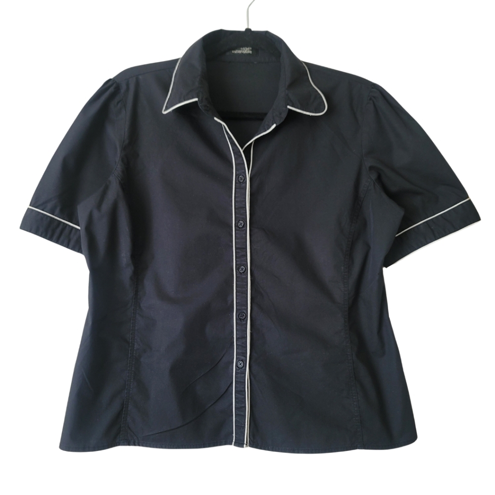 Stretch Extensible Black and White Button Up Top Size XL